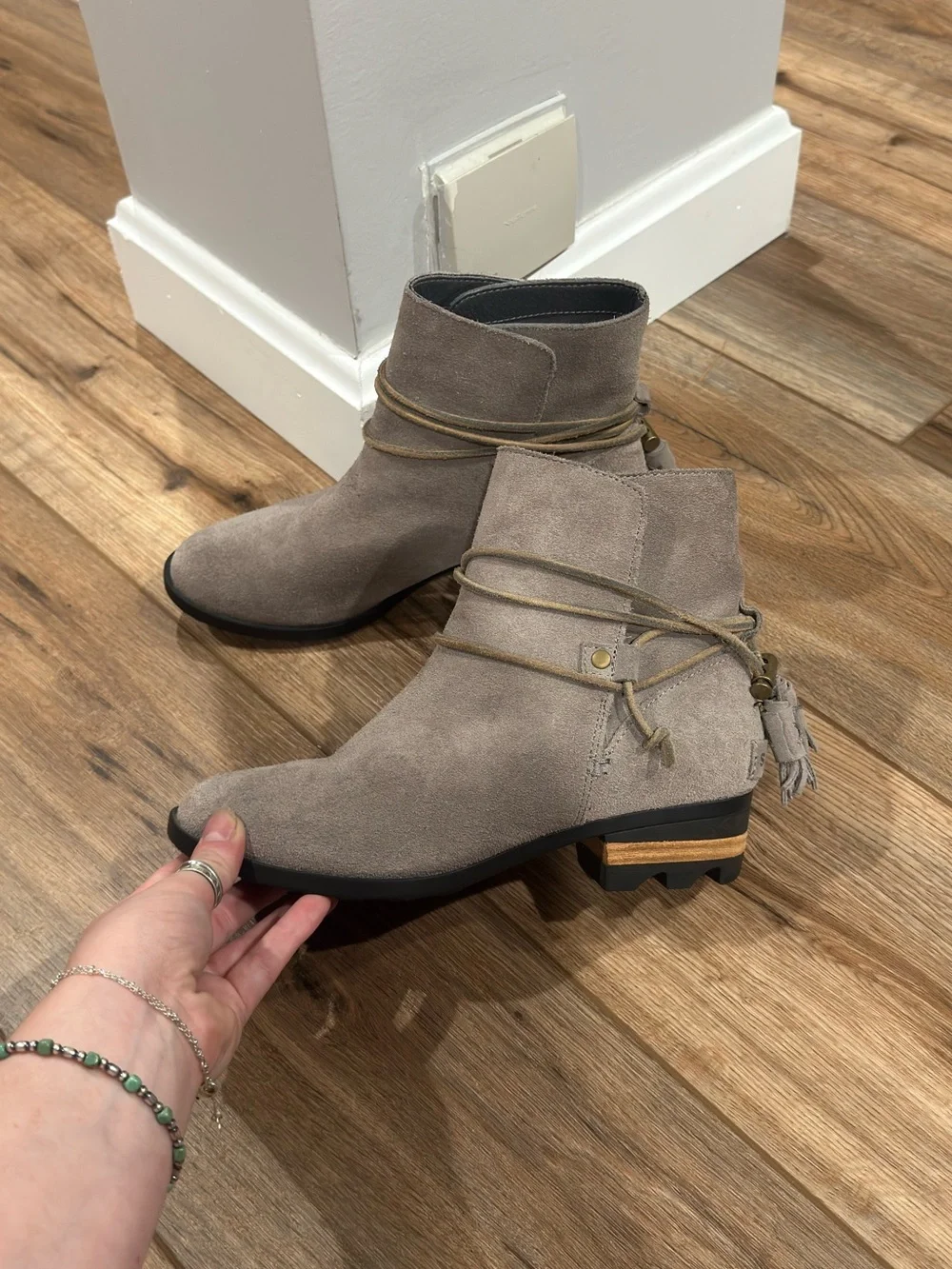 SOREL Gray Genuine Suede Tassel Accent Boho Mini Ankle Boots | Women’s Size 6.5